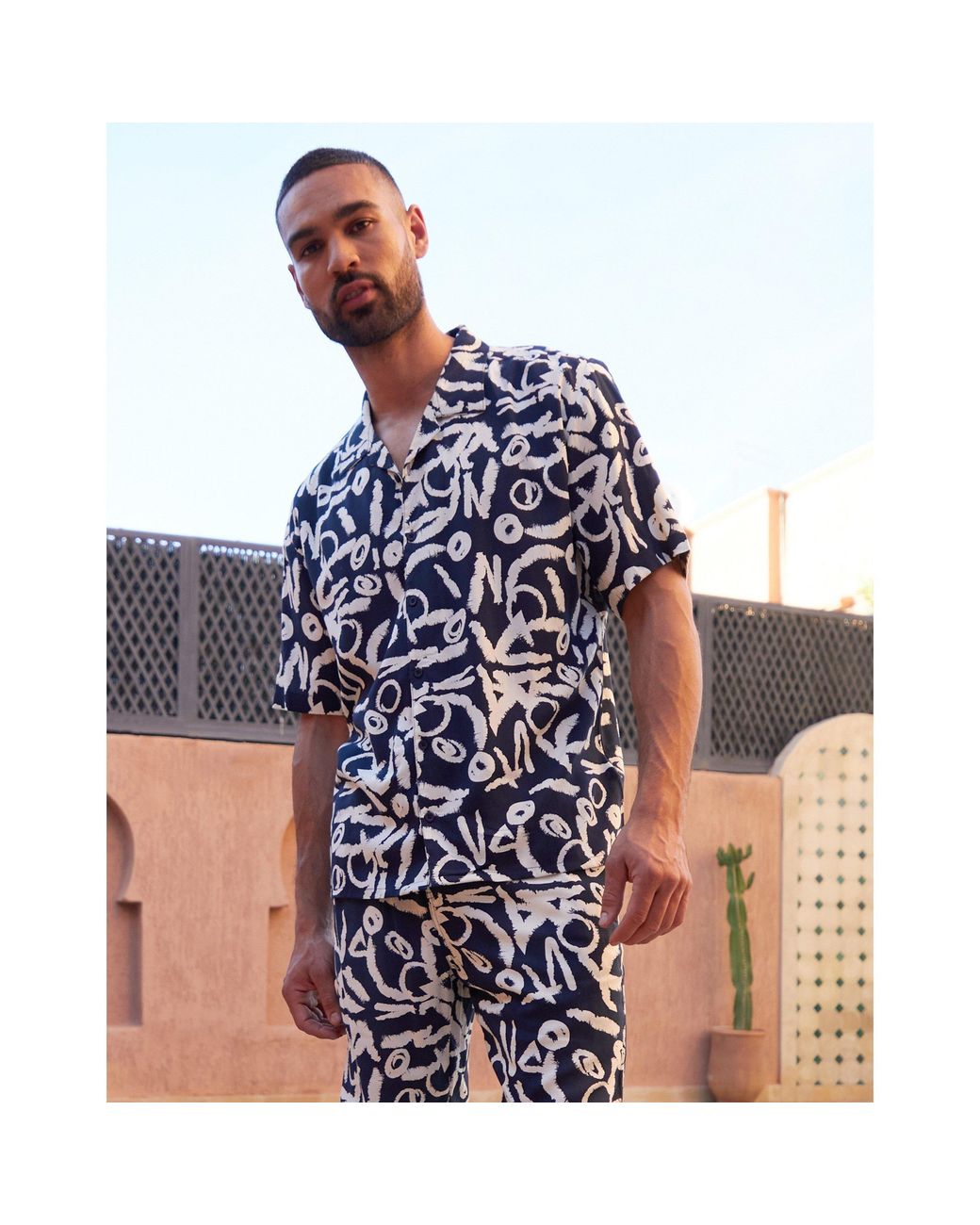 Threadbare Blue Langdale Short-Sleeve Patterned Shirt for men
