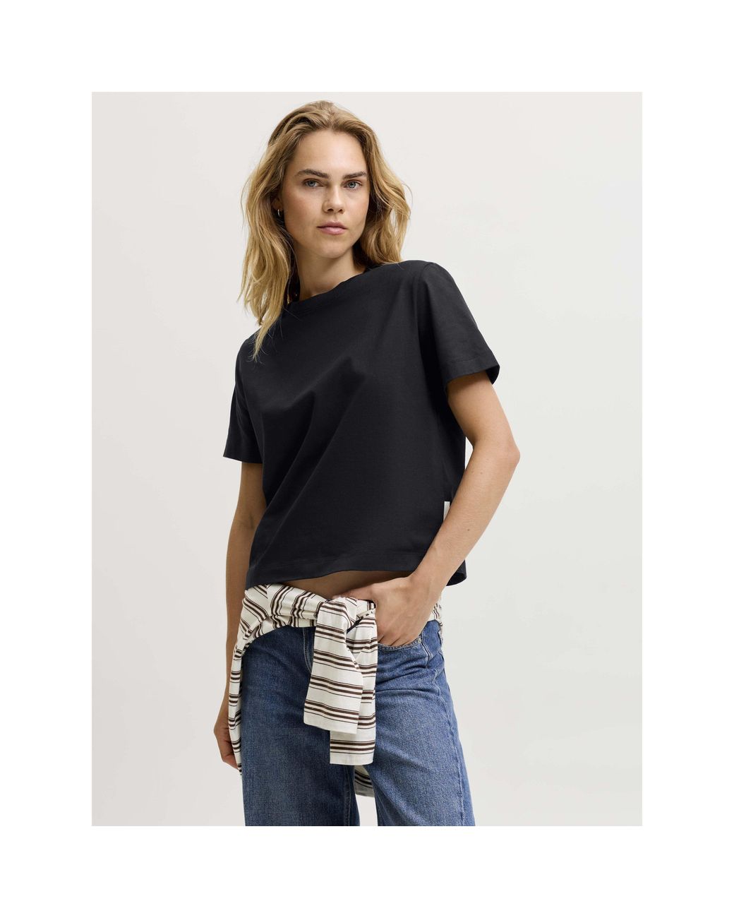 JJXX Black Sophia Boxy Short-Sleeve Cotton T-Shirt