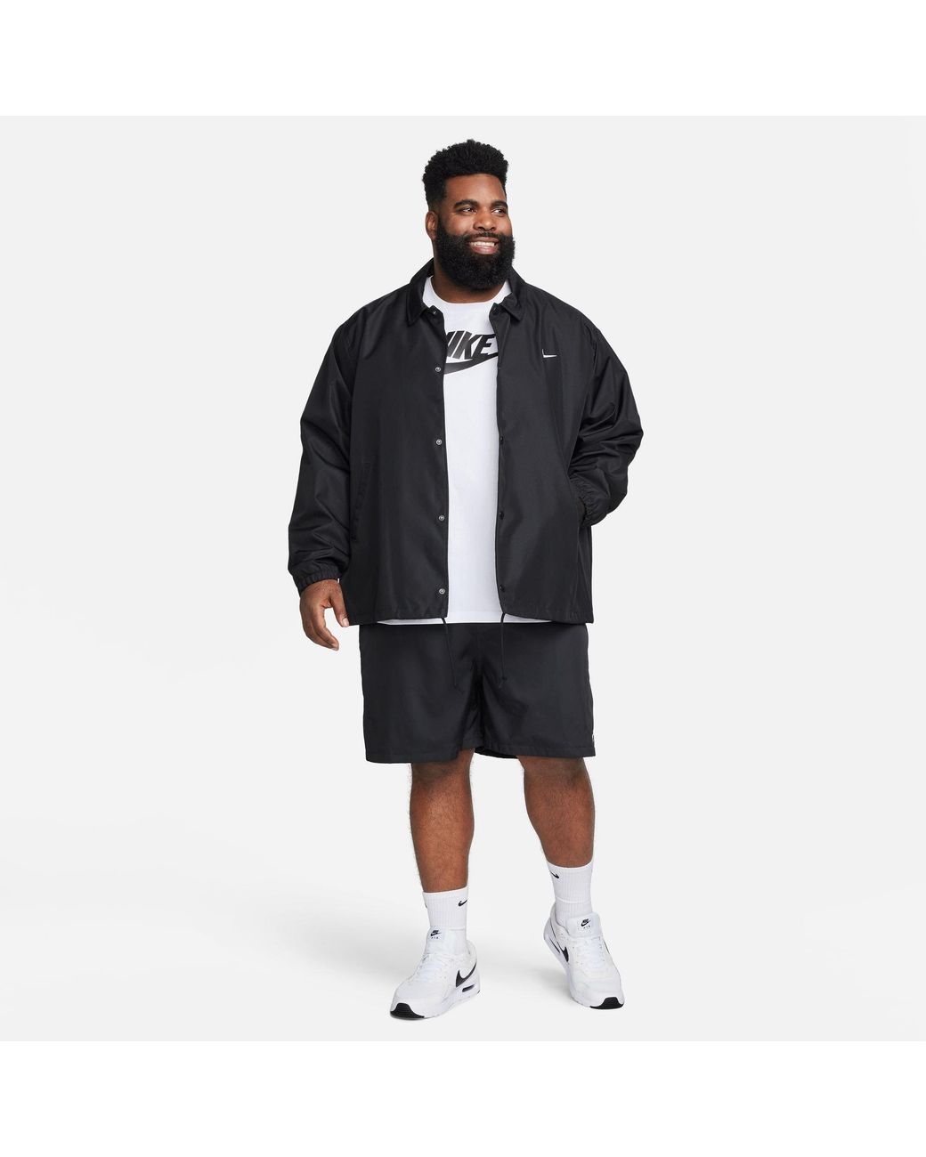 Nike White Sportswear Club T-Shirt for men