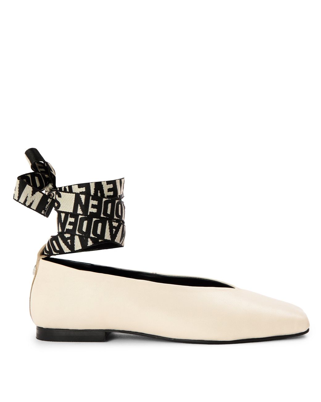 Steve Madden Black Fosse Logo Print Flats Pumps