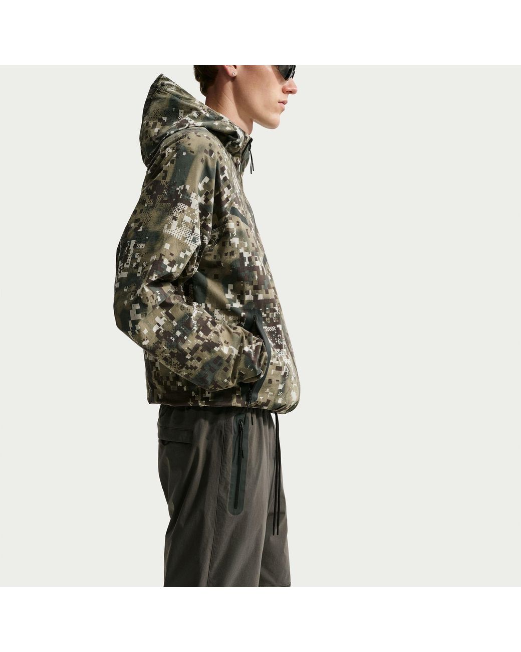Nike Green Open Hem Woven Joggers for men