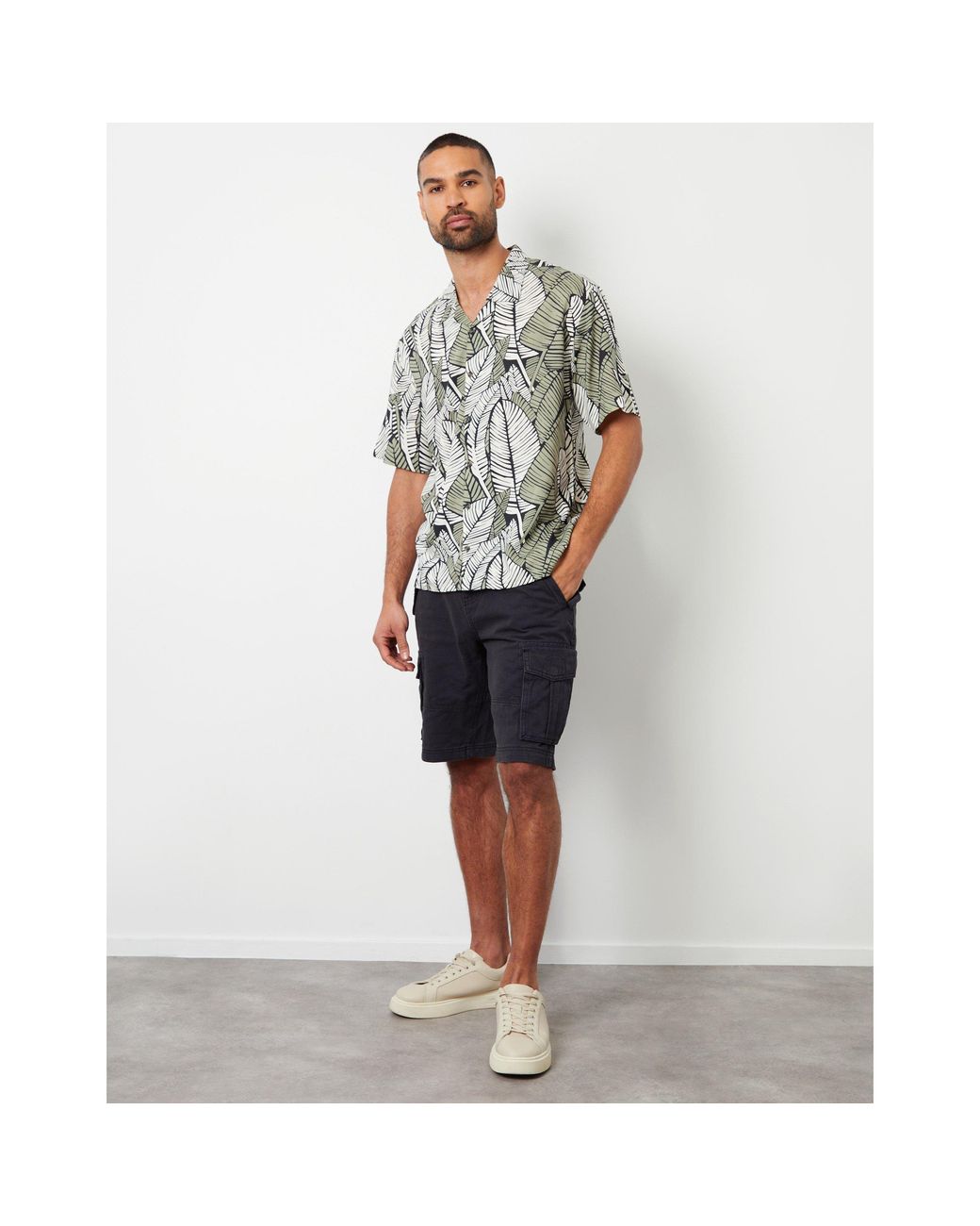 Threadbare Gray Short-Sleeve Patterned Shirt for men