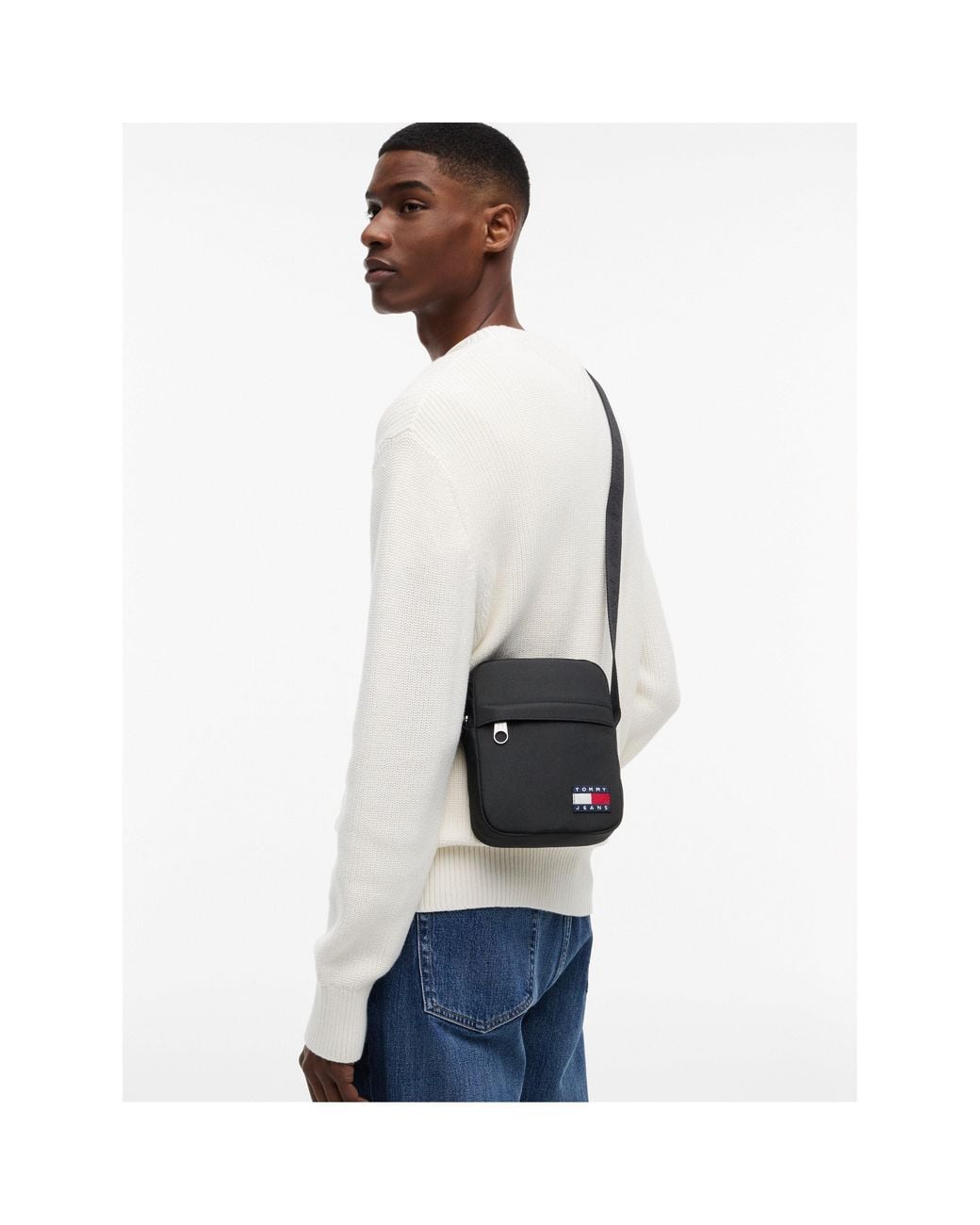 Tommy Hilfiger Black Essential Daily Reporter Bag