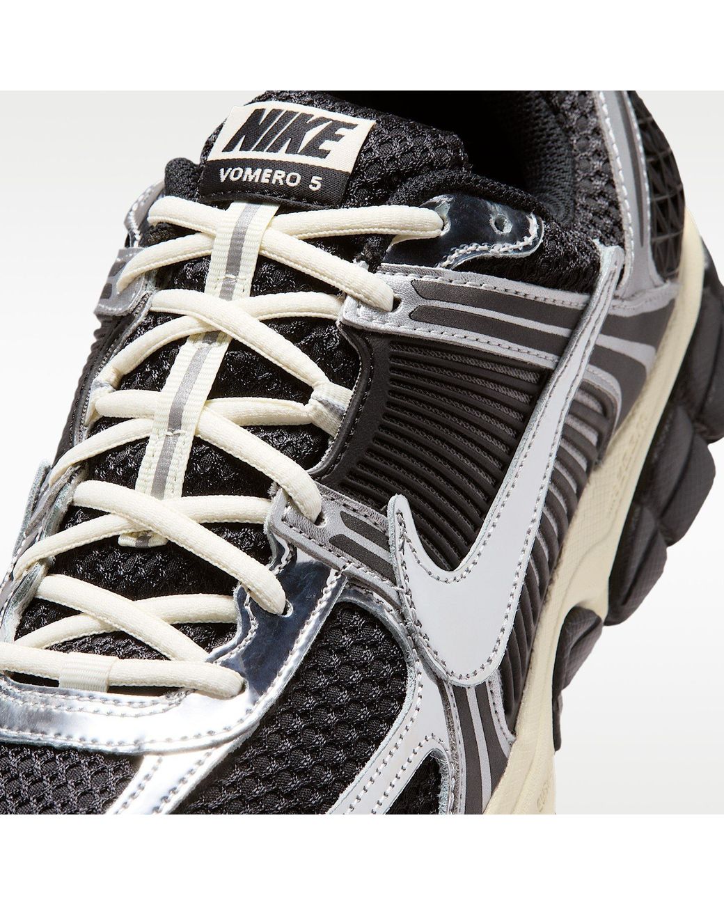 Nike Black Zoom Vomero 5 Trainers for men