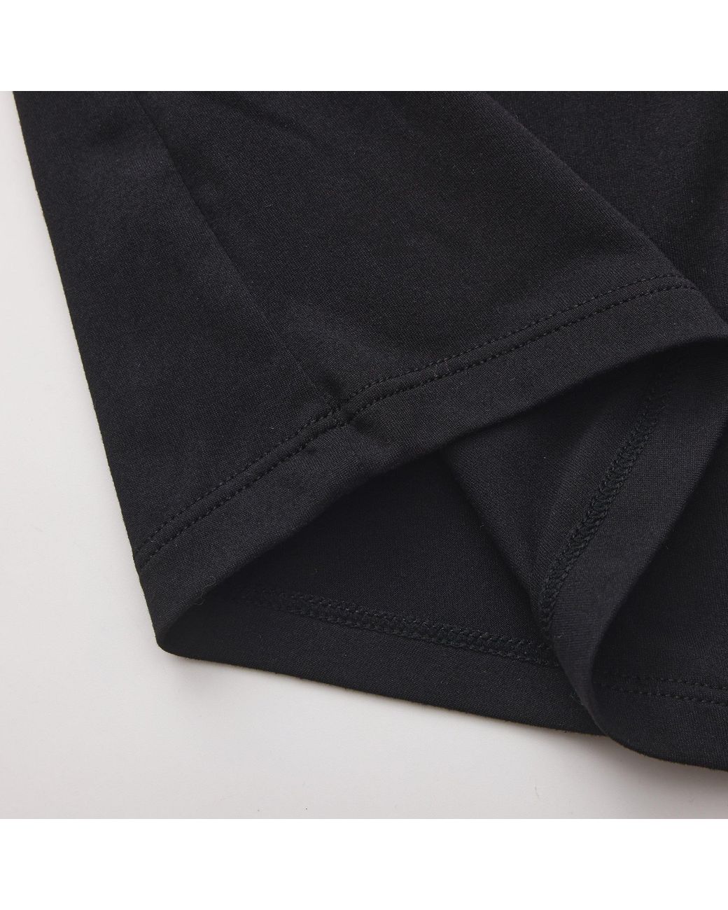 La Gear Black Essential Pleat-Back T-Shirt