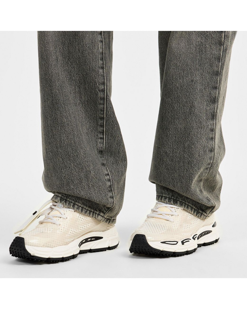 Off-White c/o Virgil Abloh White Be Right Back Retro-Inspired Comfort Sneakers