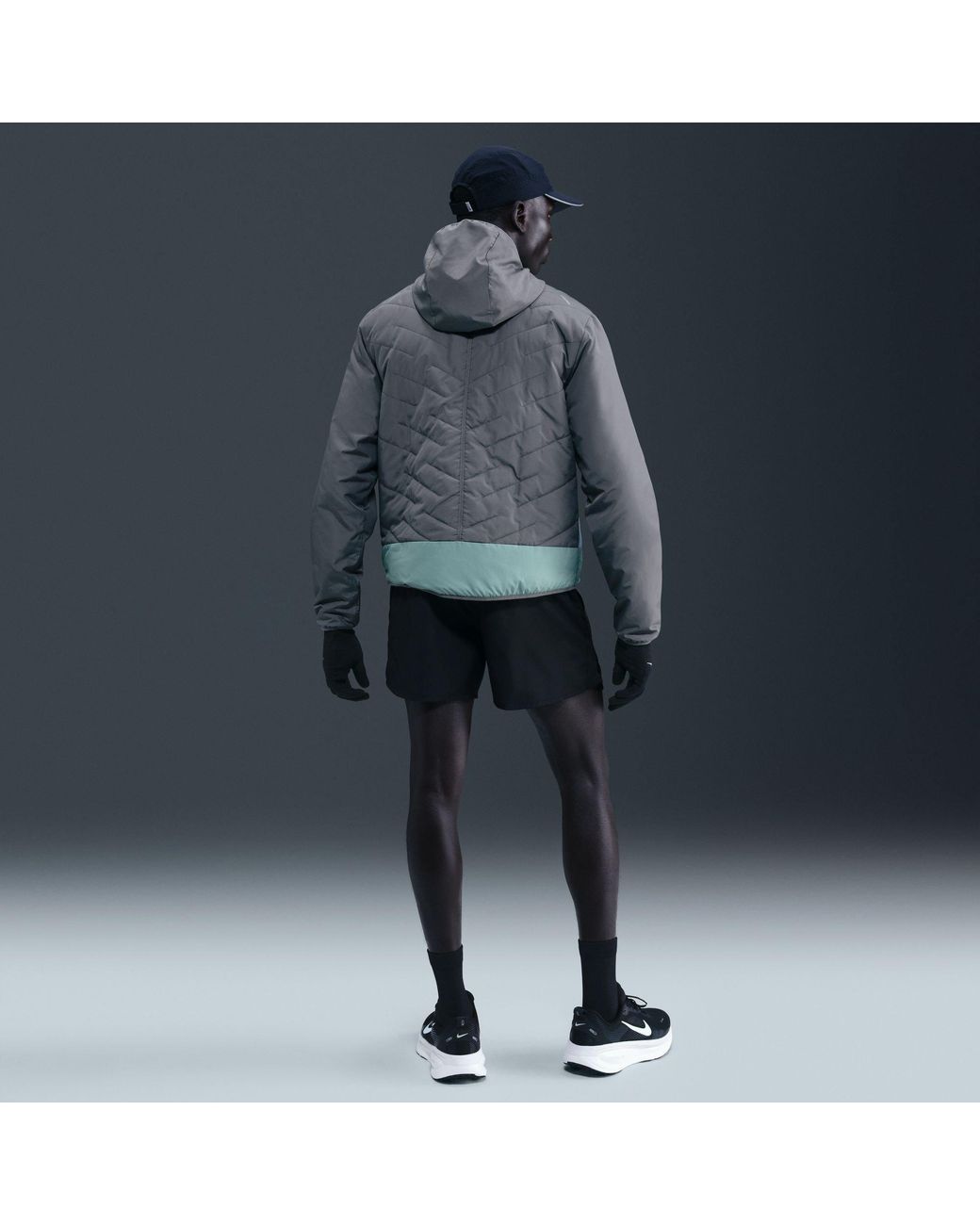 Nike Black Synth Repel Jkt Sn54 for men