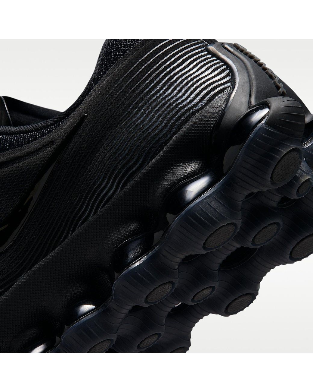 Nike Black Air Liquid Max Breathable Mesh Runners for men