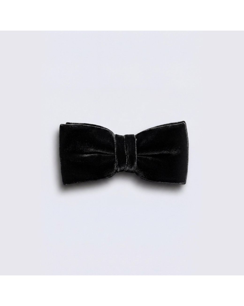 Twisted Tailor Black Shirai Velvet Bow Tie for men