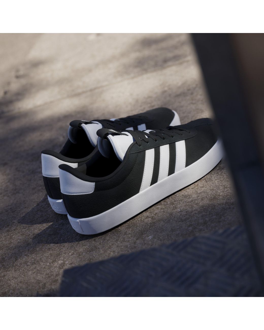 Adidas Black Vl Court 3.0 Shoes for men