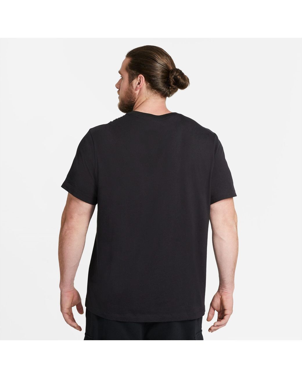 Nike Black Sportswear Club T-Shirt for men