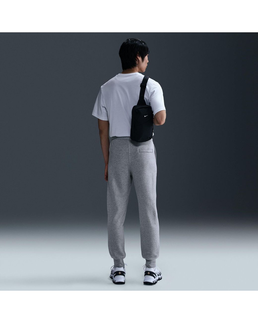 Nike Blue Sportswear Club Fleece Jogging Pants for men