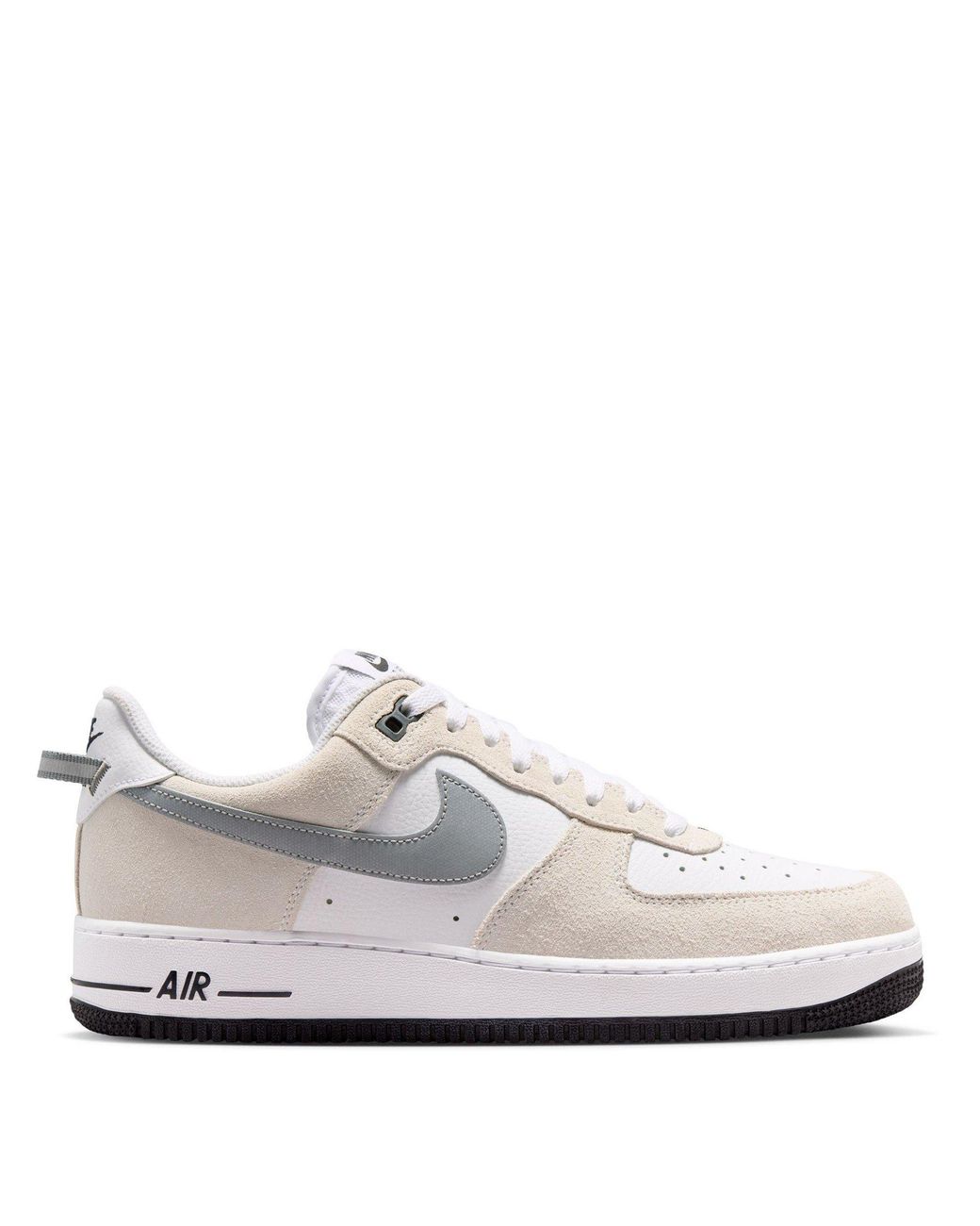 Nike White Air Force 1 07 Lv8 Trainers for men