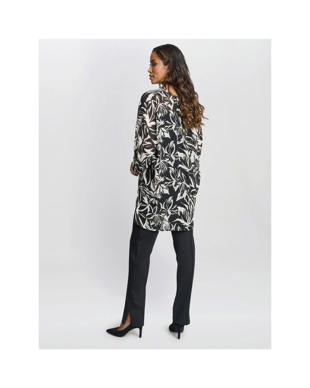 Gina Bacconi Black Dido Collarless Shirt