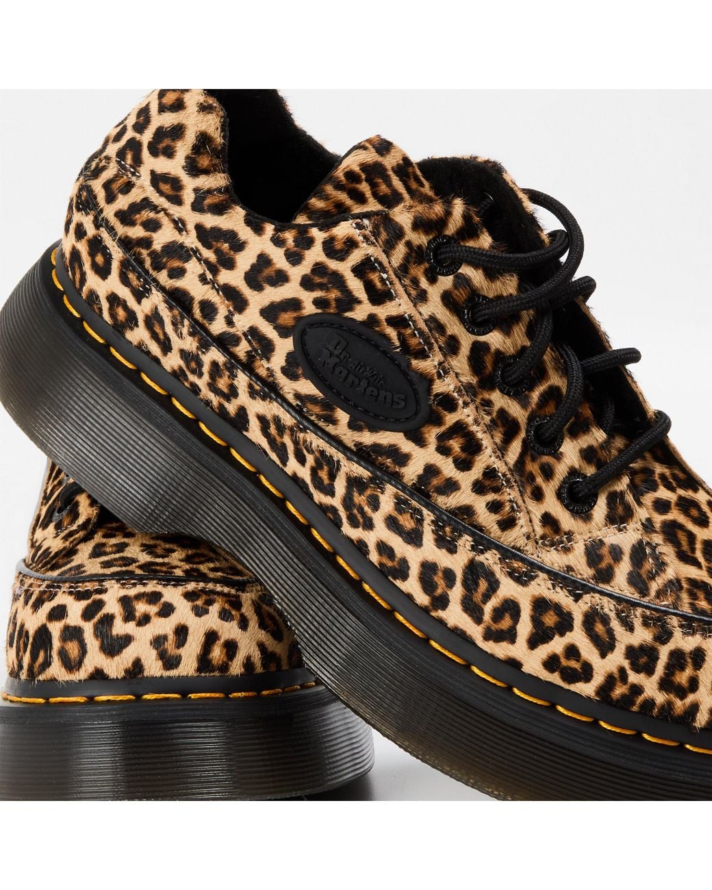 Dr. Martens Brown Buzz 5-Eye