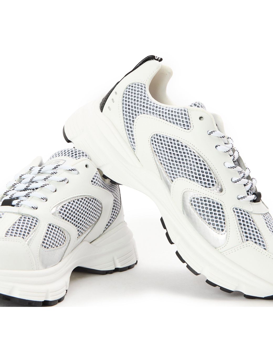 Steve Madden White Plaja