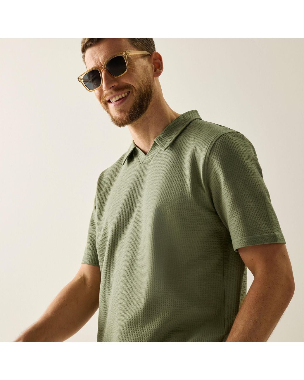 Regatta Green Delray Cotton V-Neck Short-Sleeve Polo for men