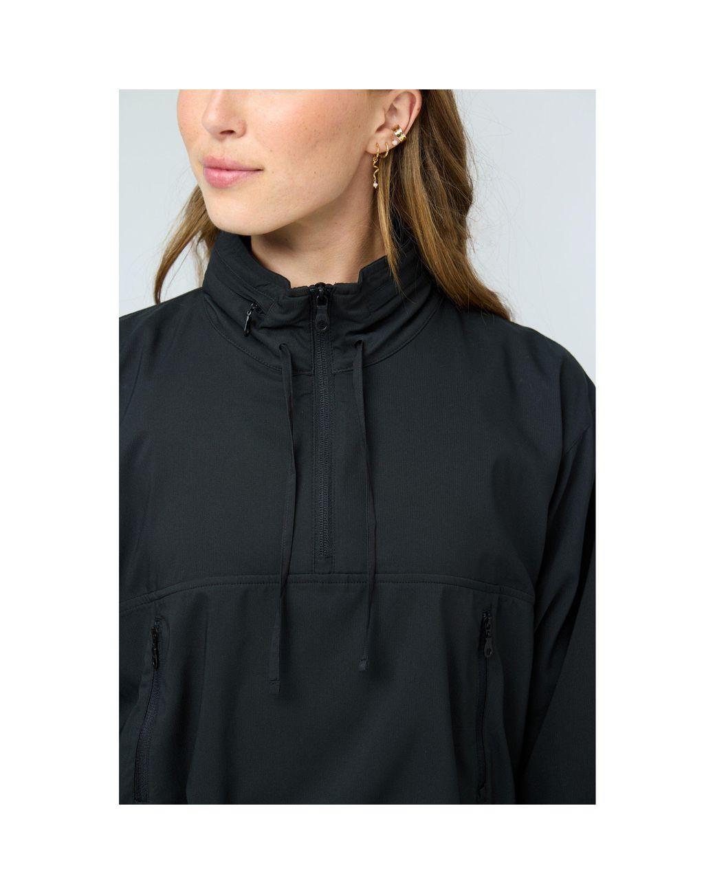 GIRLFRIEND COLLECTIVE Black Half Zip Windbreaker