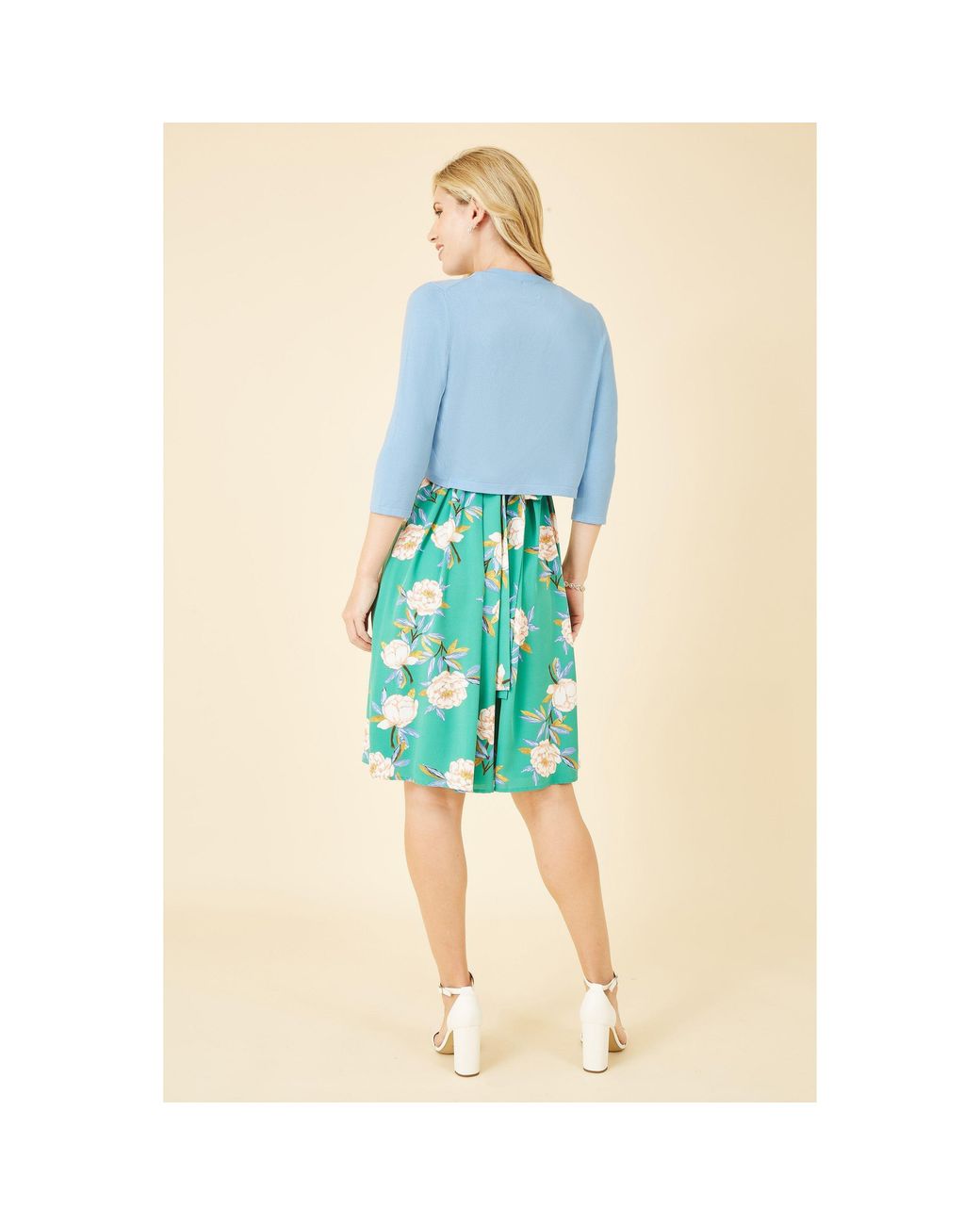 Yumi' Blue Knitted Curve Bolero