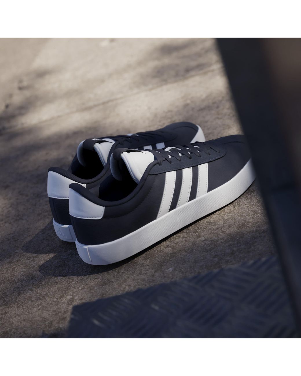 Adidas Blue Vl Court 3.0 Shoes for men