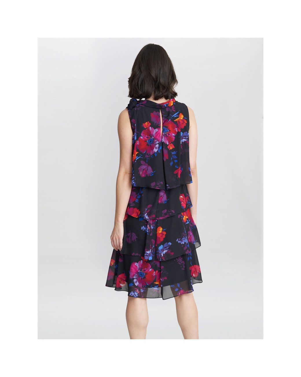 Gina Bacconi Blue Neesha Sleeveless Printed Tiered Dress
