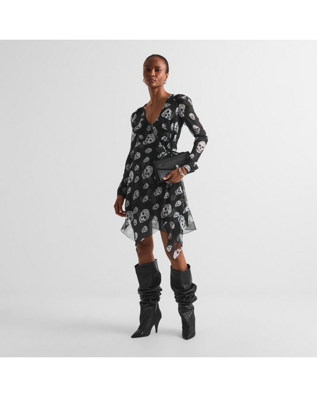 McQueen Black Alex Skull Prnt Wrp Ld63
