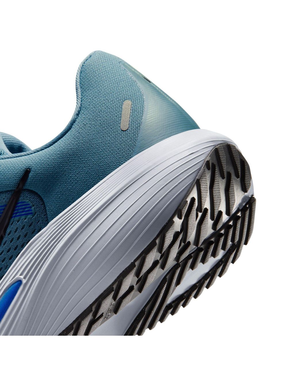 Nike Blue Quest 7 Road Running Shoes for men