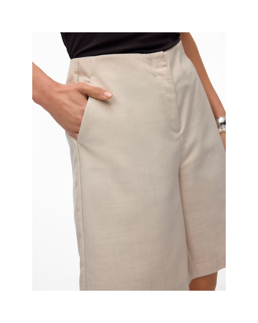 Vero Moda Multicolor Nancy Bermuda Shorts