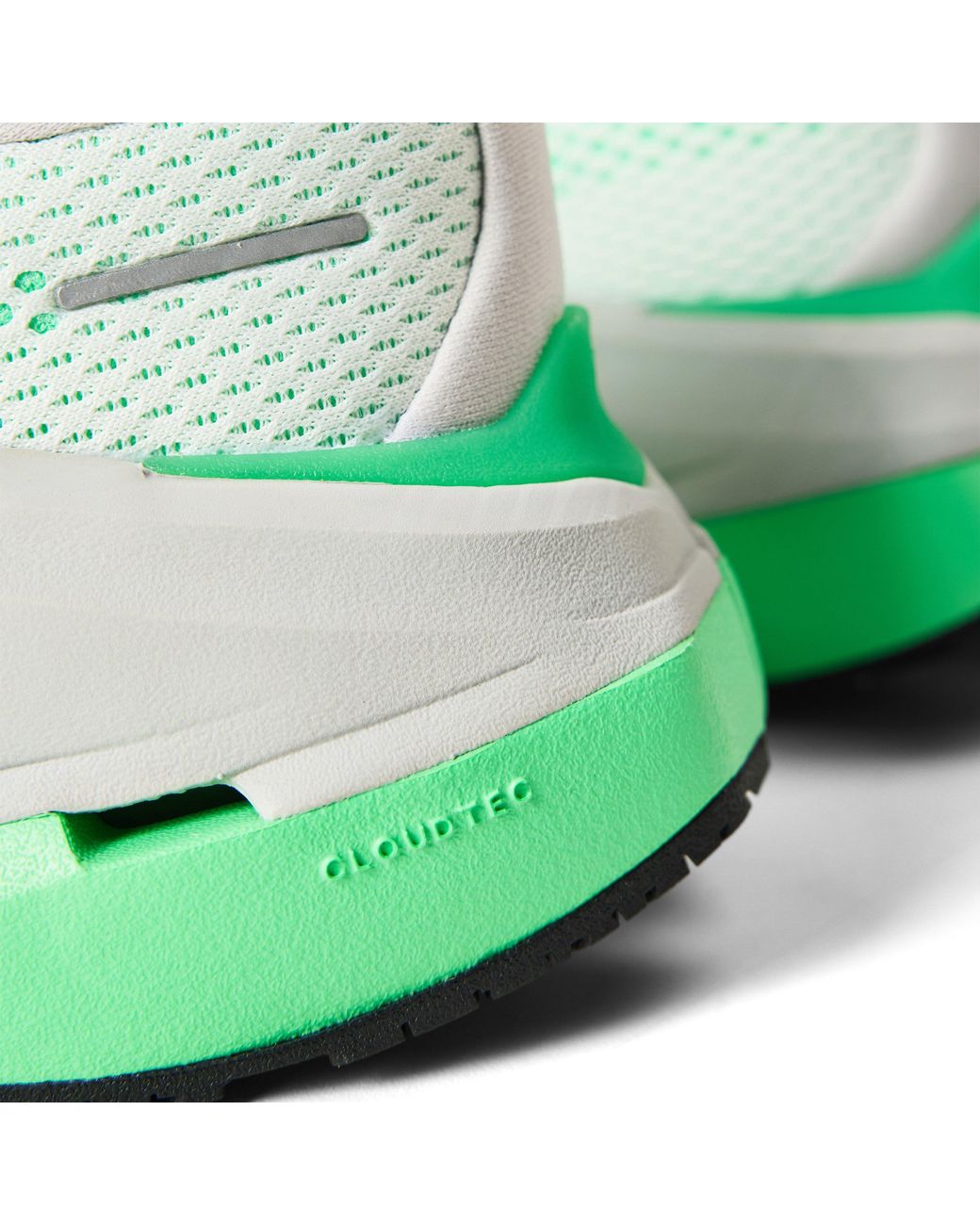 On Shoes Green Cloudrunner 3 Max Road Running Shoes for men
