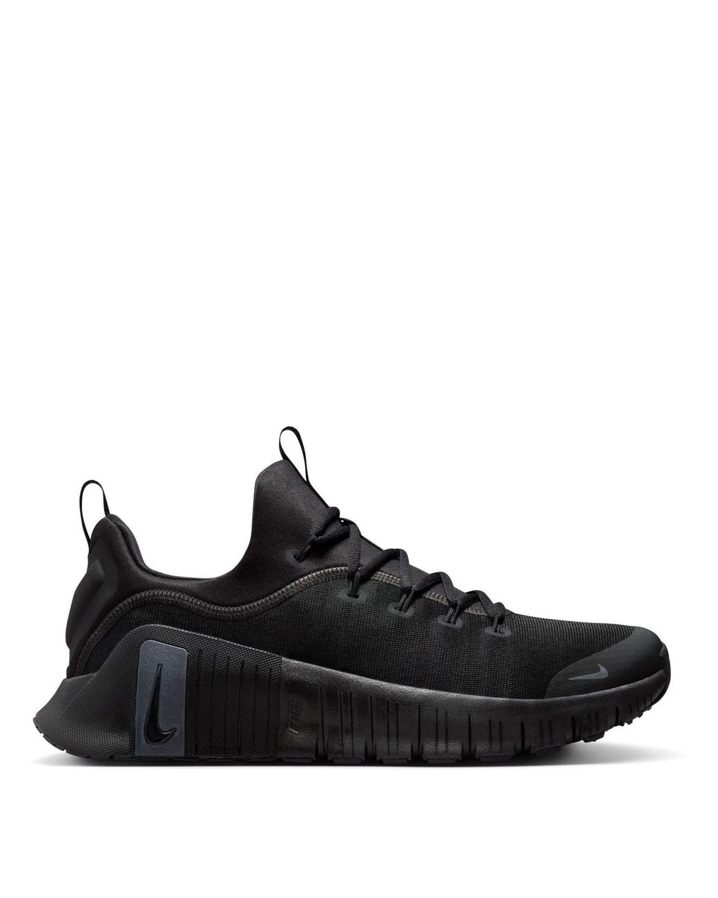 Nike Black Lightweight Cross Training Shoes for men