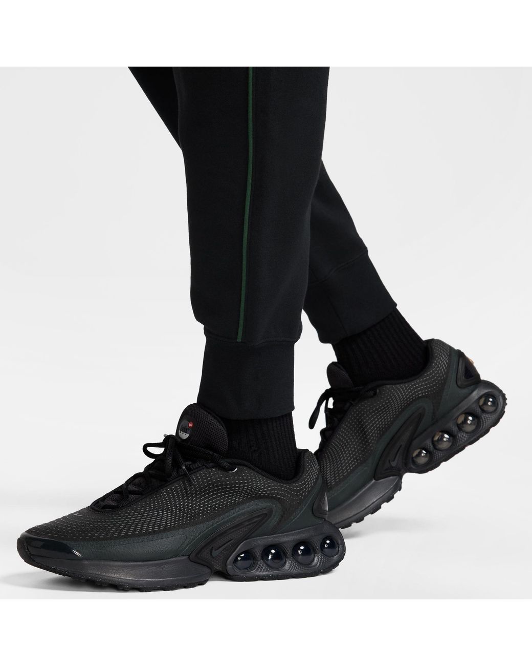 Nike Black Nsw Sw Air Cargo Pant Flc Bb for men