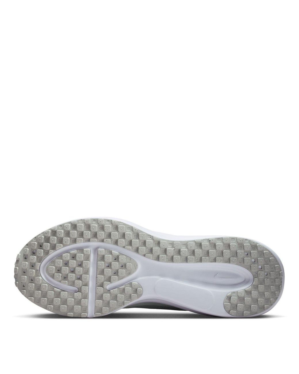 Nike White Revolution 8 Road Running Shoes for men