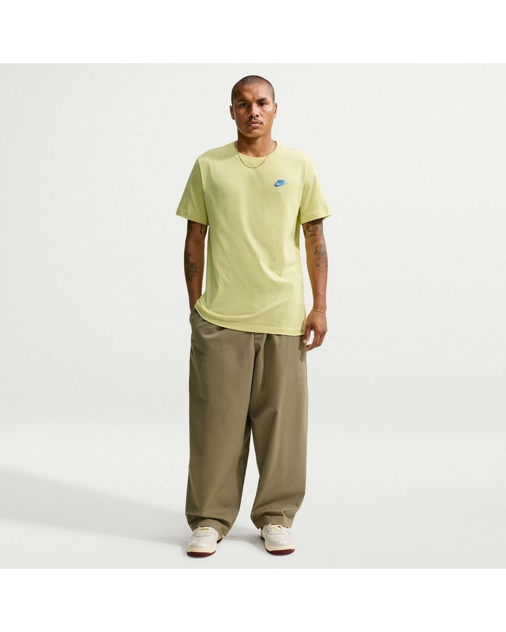 Nike Green Sportswear Club T-Shirt for men