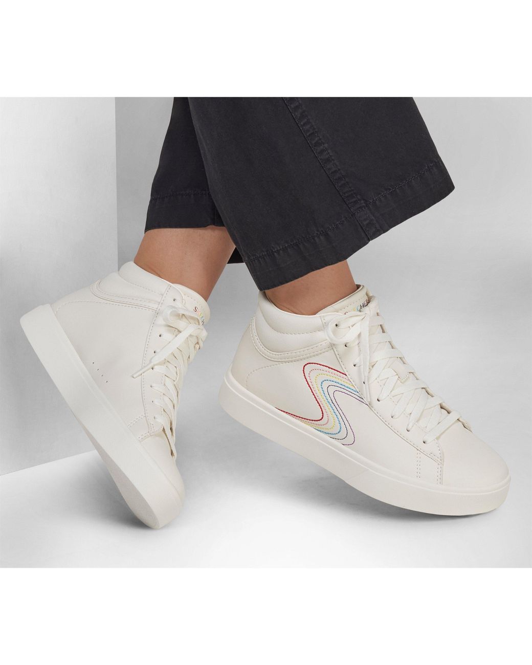 Skechers White Edenlx Classic Low-Top Trainers