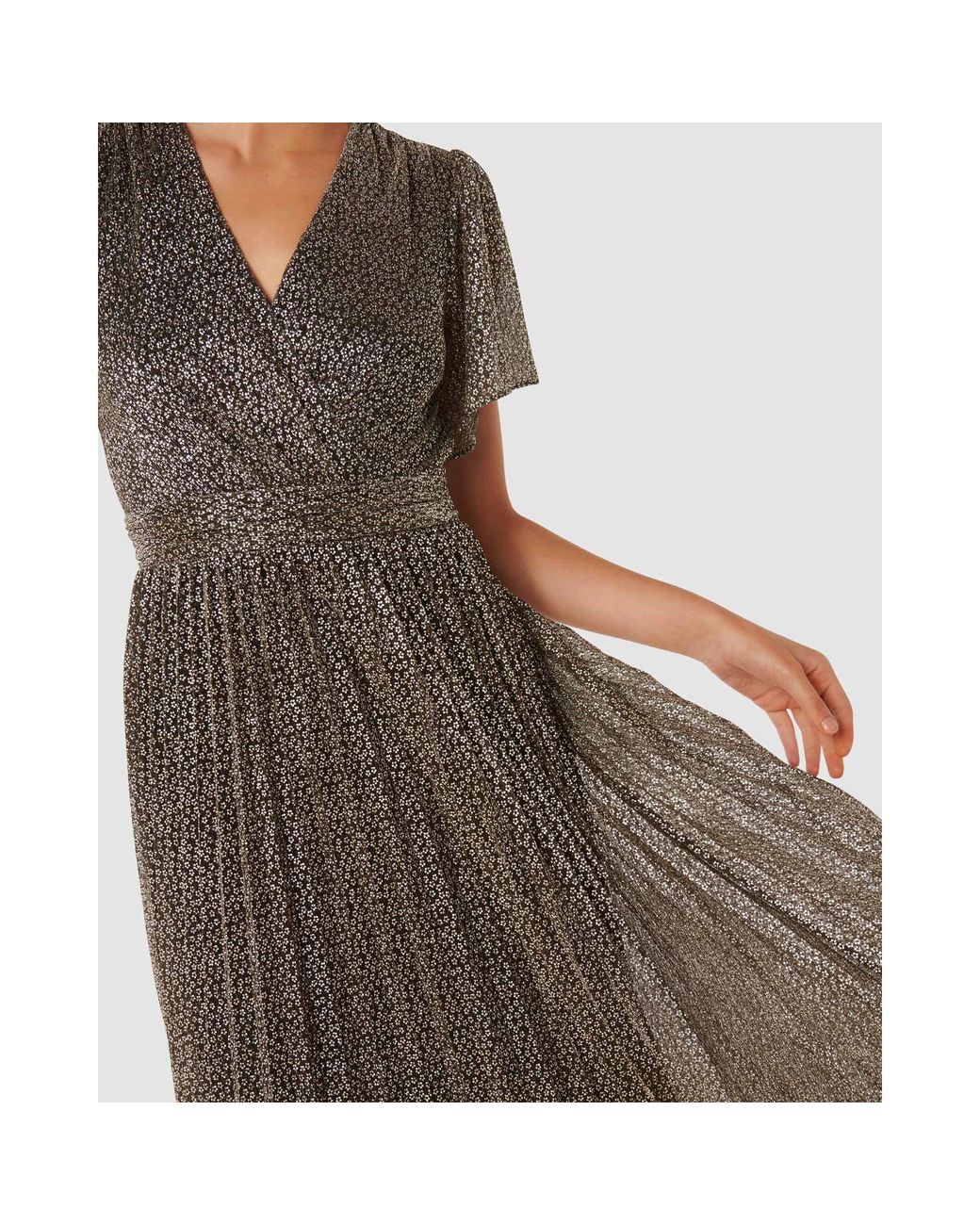 Forever New Brown Devyn Flutter Sleeve Plisse Midi Dress
