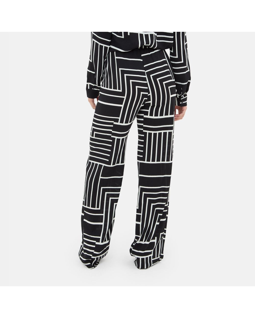 I Saw It First Black Printed Wide Leg Crepe Trouser
