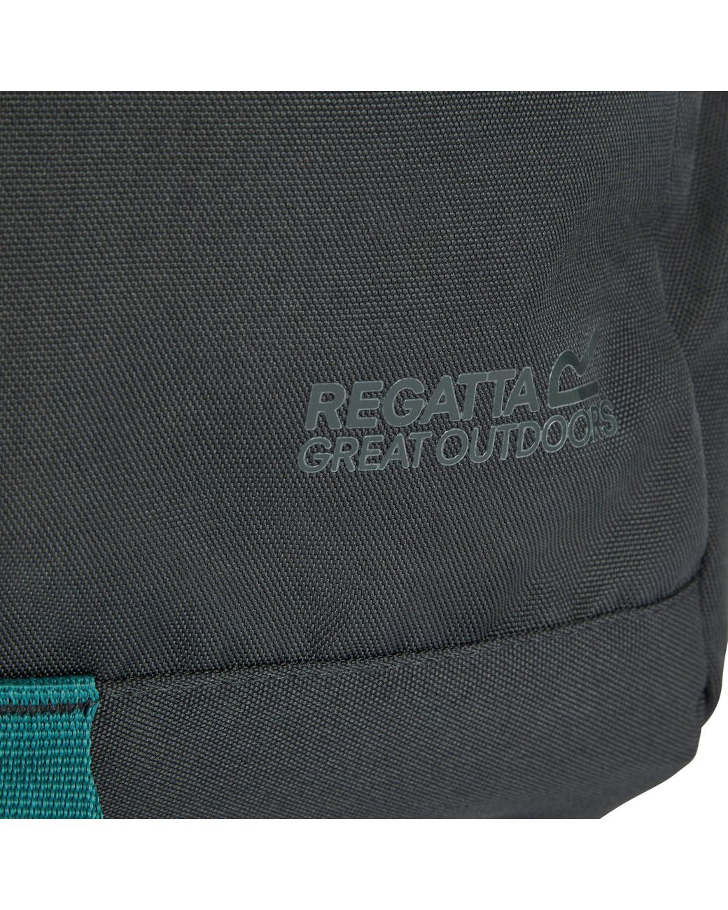 Regatta Black Boulder 20L Water-Repellent Backpack