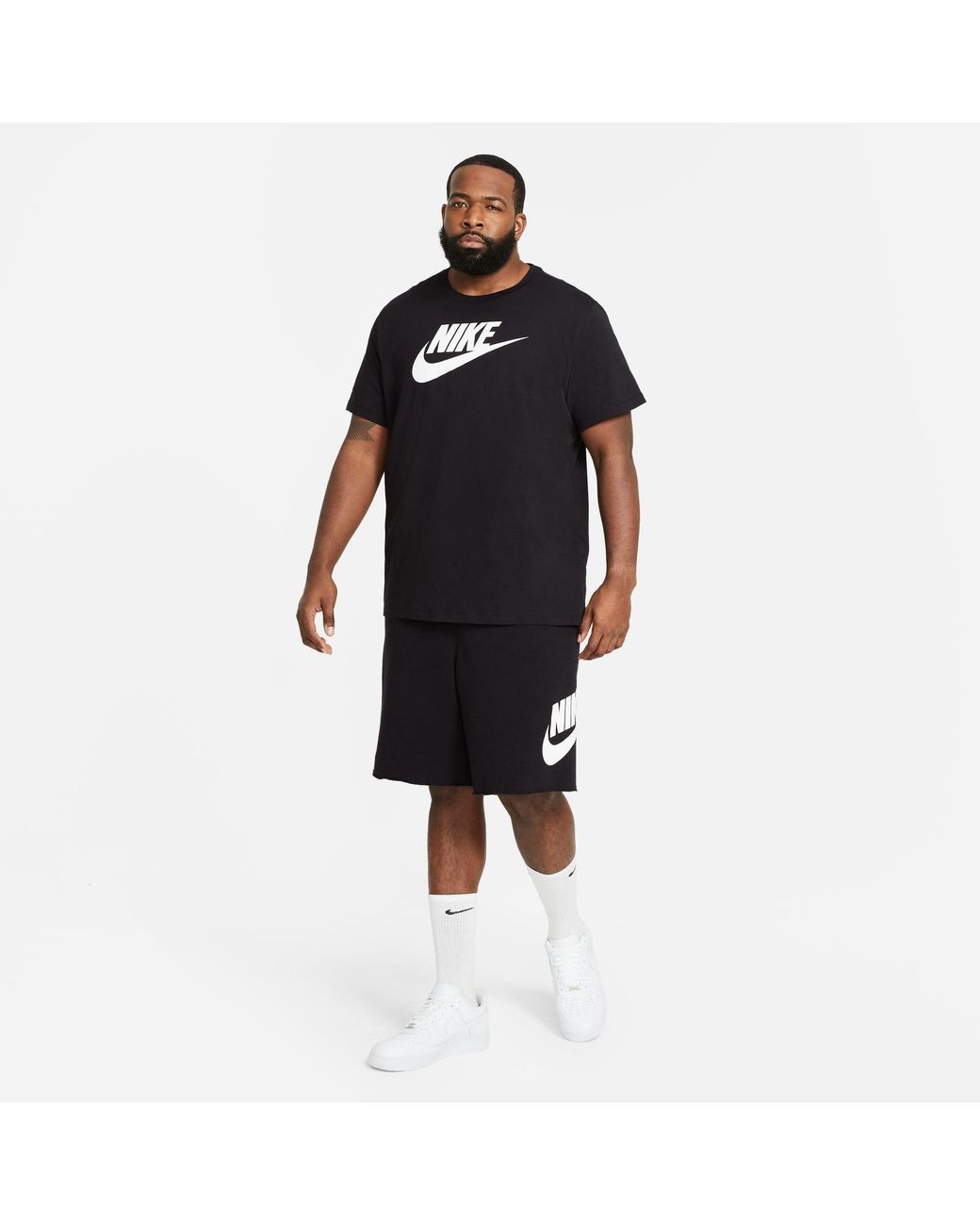 Nike Black Sportswear Club T-Shirt for men