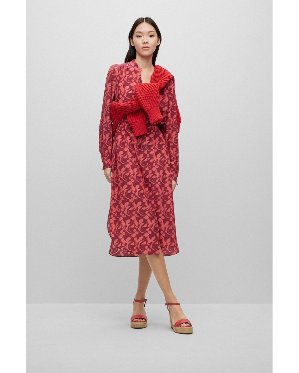Robe à manches longues en crêpe de Chine de soie à imprimé feuilles BOSS by HUGO  BOSS en coloris Rouge | Lyst
