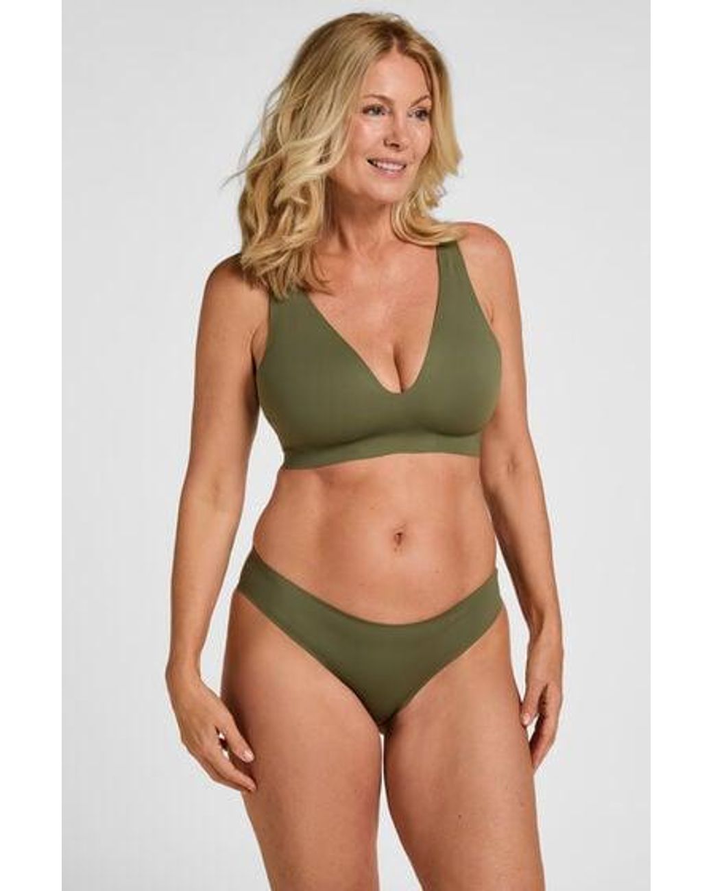 Hunkemöller Green Super Comfort Brazilian