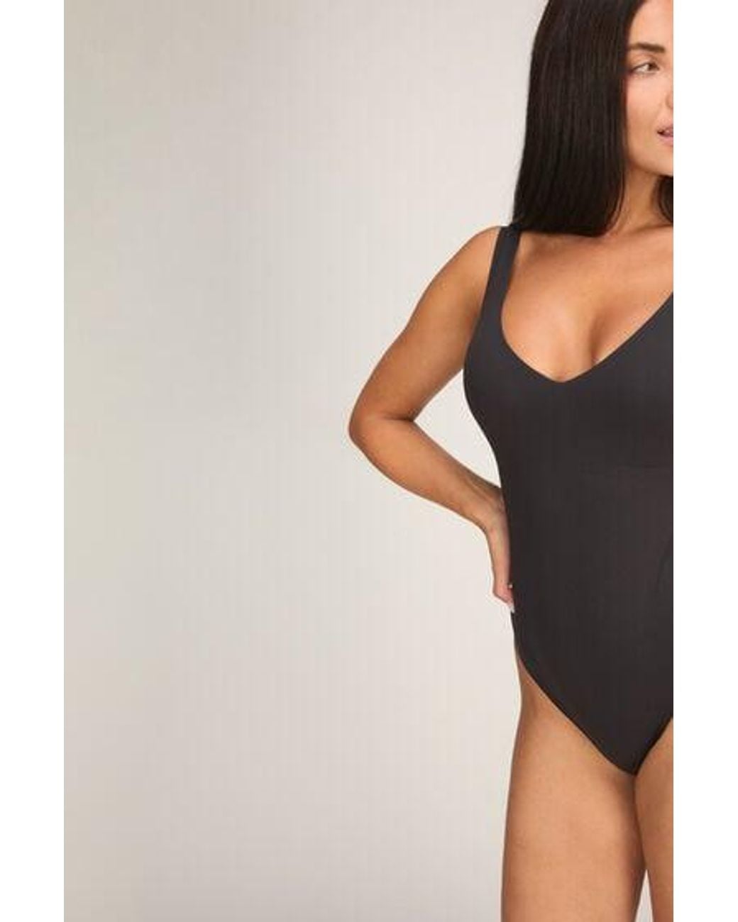 Hunkemöller Black V-Neck Body Super Comfort