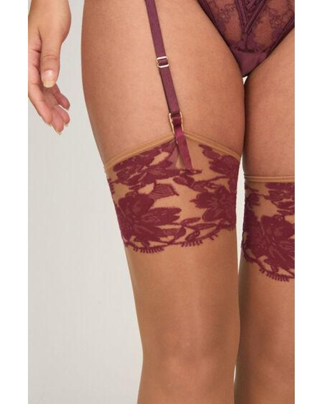Hunkemöller Red Stocking 15 Denier Mae