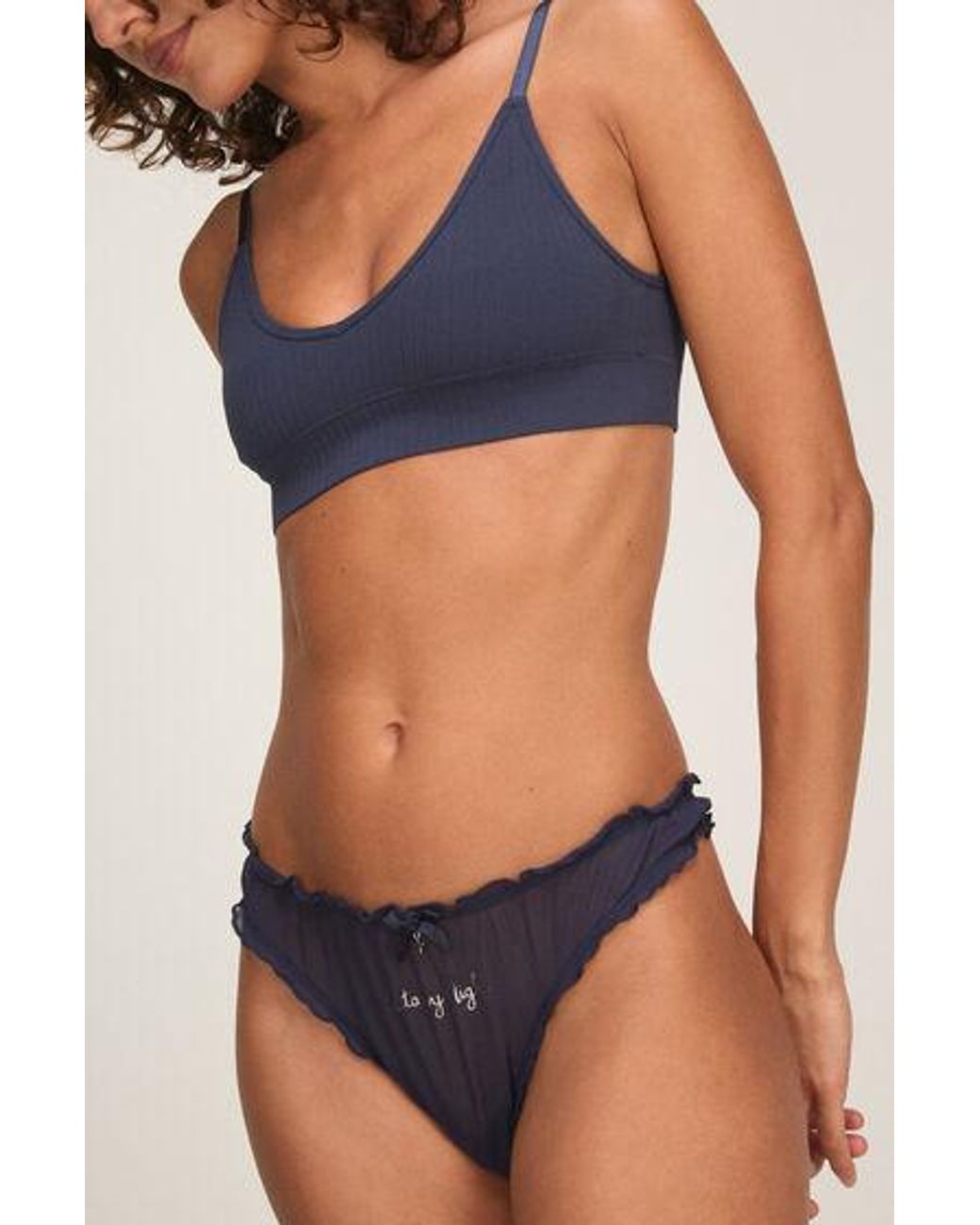 Hunkemöller String Dani in het Blue