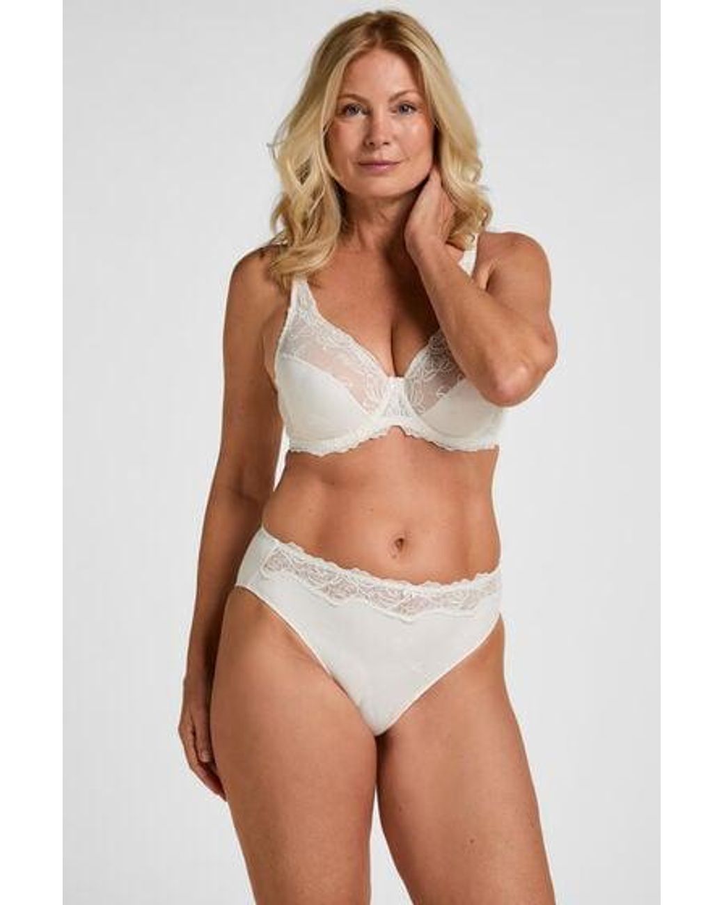 Hunkemöller Brown Diva High Knickers