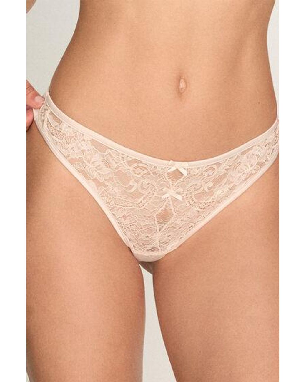 Hunkemöller String Sylvia in het Natural
