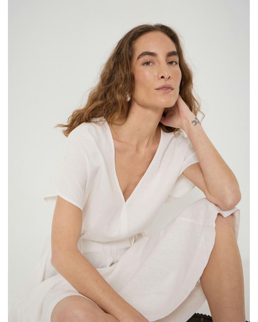 Hush Natural Linen Blend Remy Pleated Midi Dress