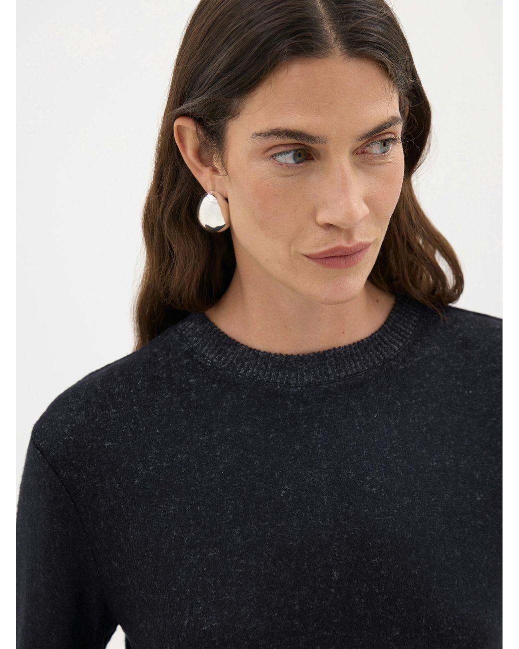 Hush Black Elarae Supersoft Crew T-Shirt And Matching Scarf