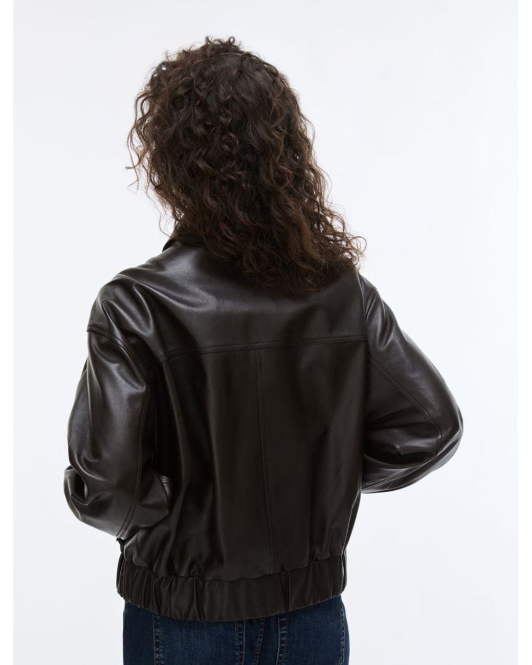 Bomber di iBlues in Black