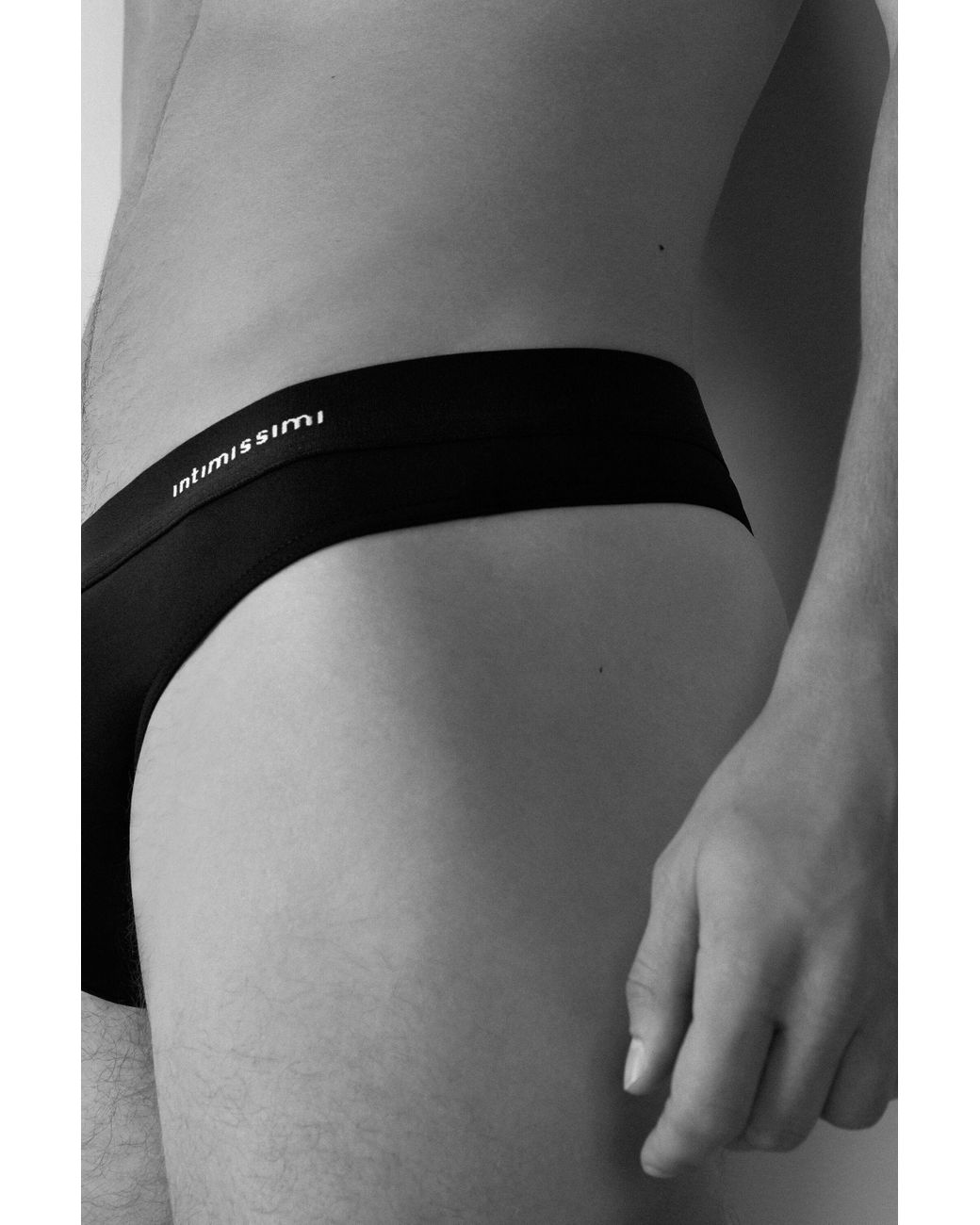Intimissimi Logo Detailed Microfiber Thong in Black for Men | Lyst