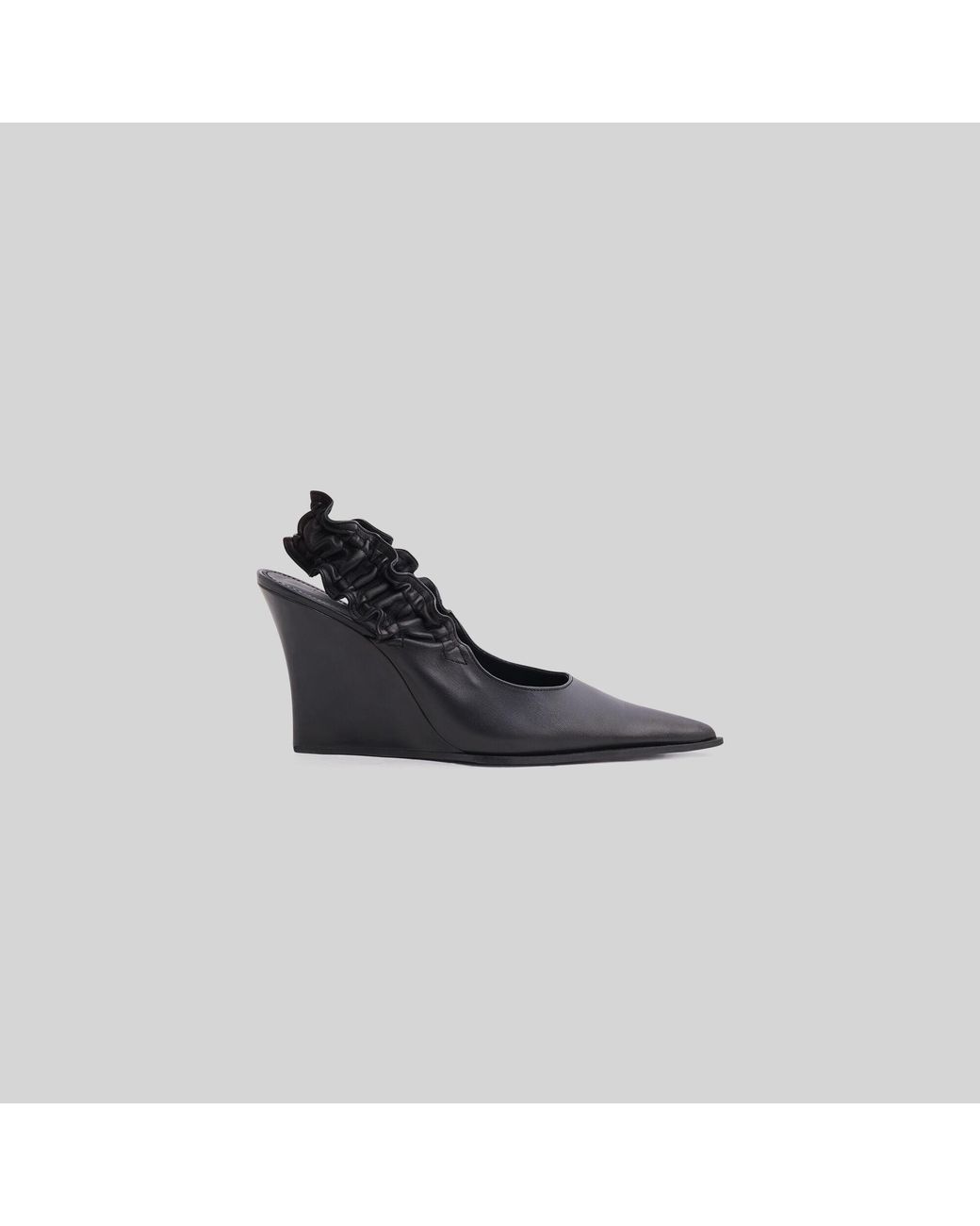 SLINGBACKS SMOCK IRO en coloris Black